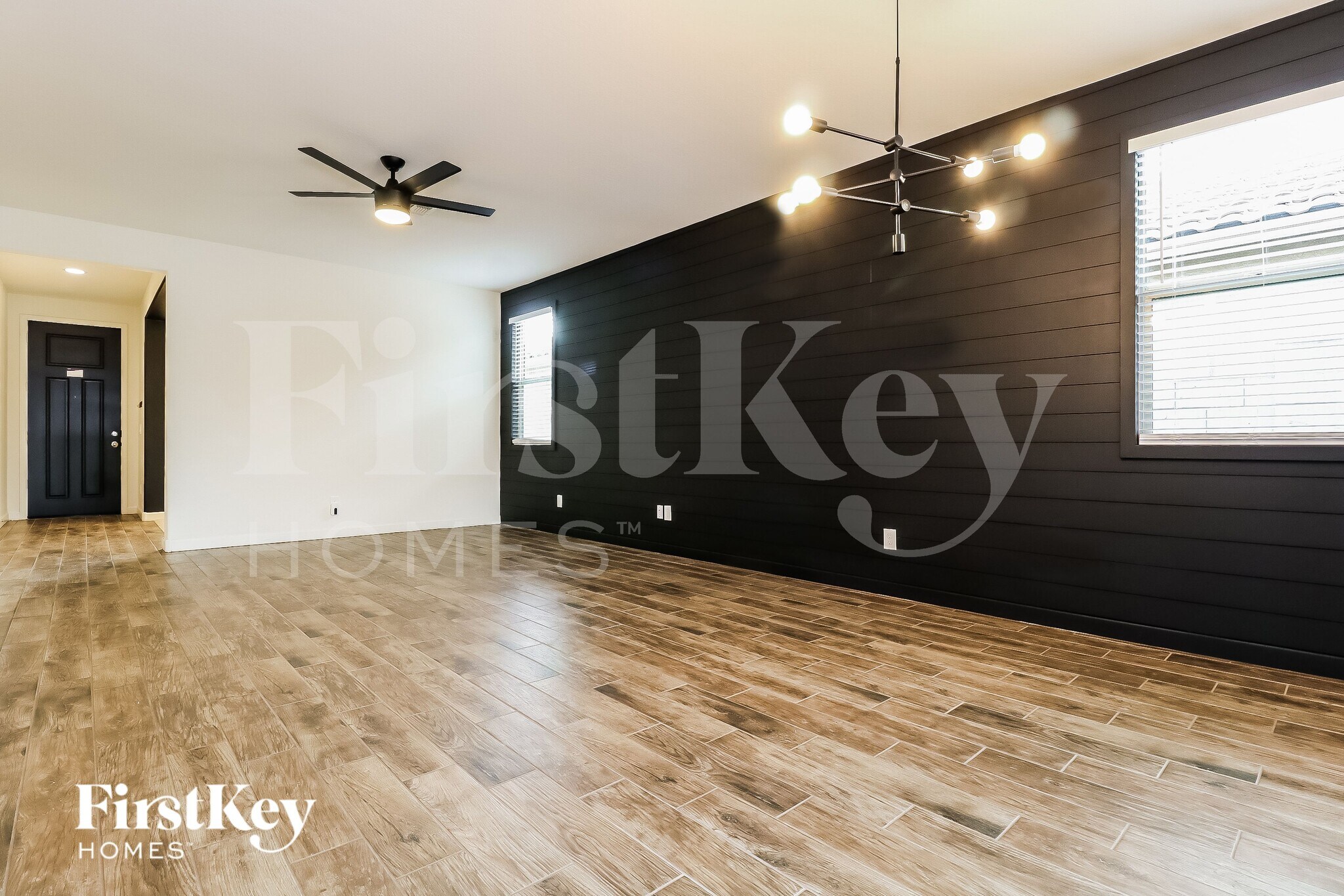 Building Photo - 17538 W Villa Hermosa Ln