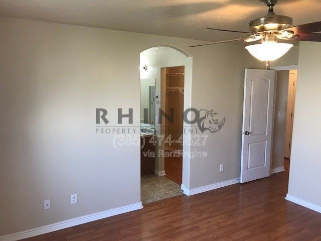 Building Photo - 1919 N Sego Lilly Dr