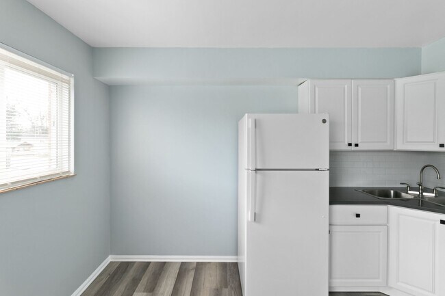 Interior Photo - Skyline Apartments