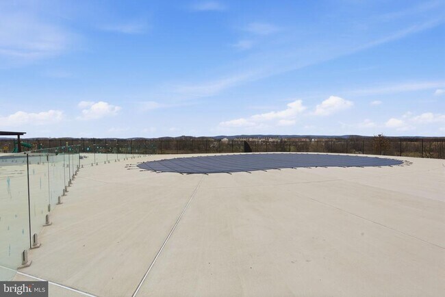 Building Photo - 332 Ensemble Wy