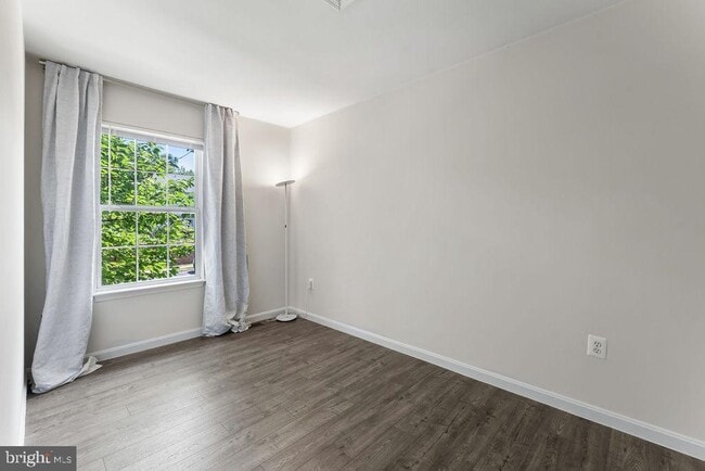 Building Photo - 20430 Herring Pond Terrace