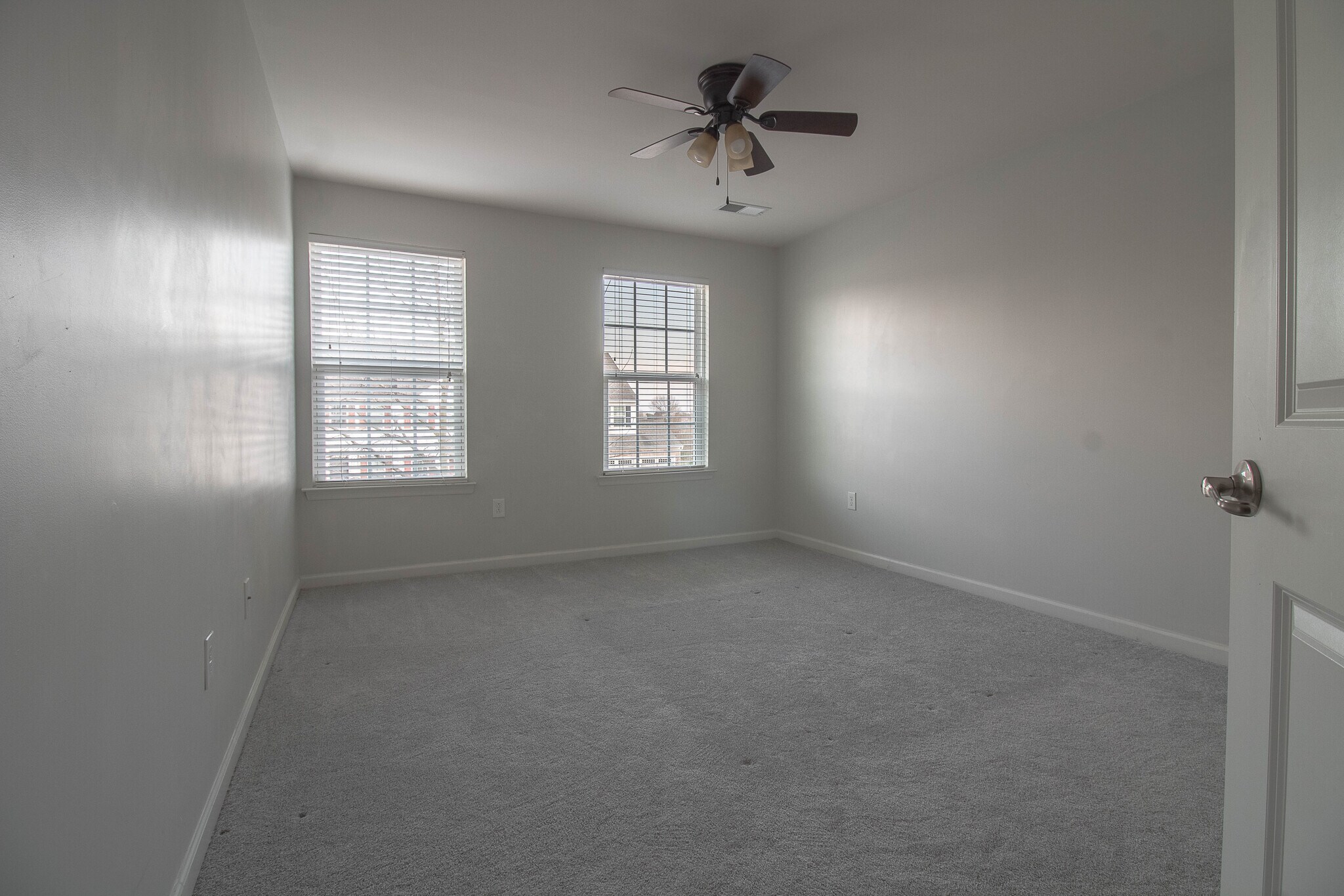 Building Photo - 143 Margaretta Dr