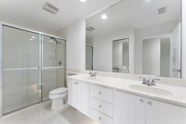 Building Photo - 8270 Eleuthera Ln