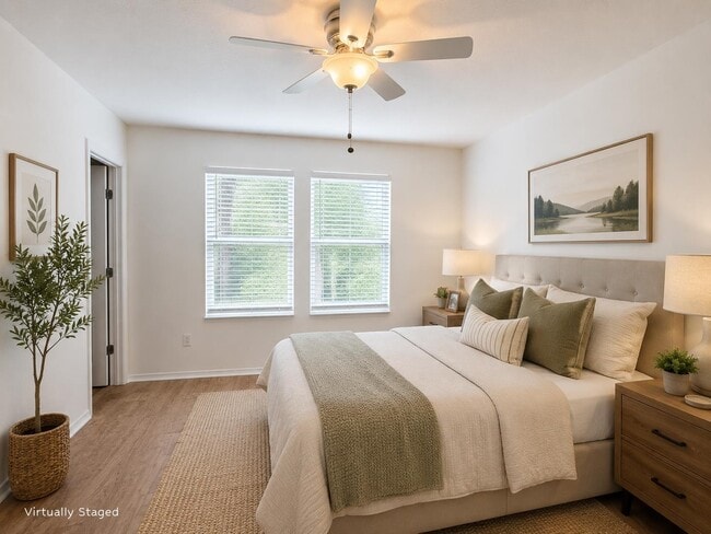 Building Photo - 728 Cabernet Pl