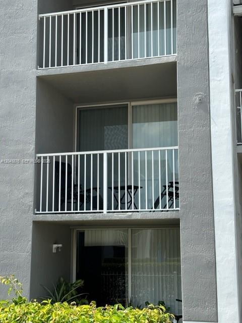 Building Photo - 11155 SW 5th Pl
