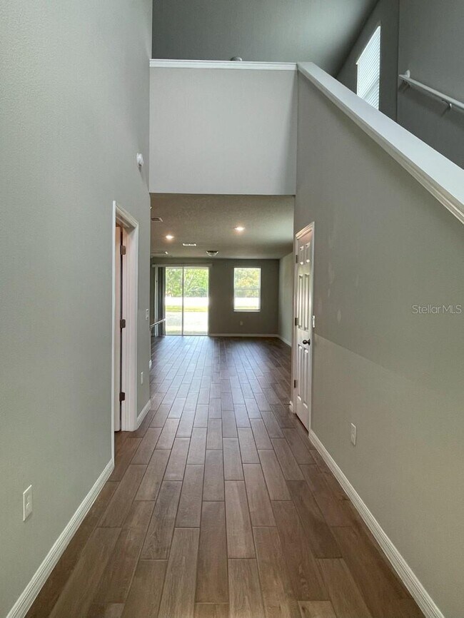 Building Photo - 5273 Sanders Oak Trl