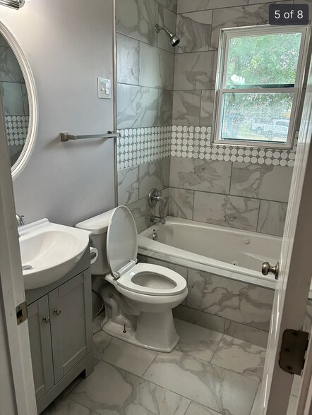 Building Photo - 1102 Bell Grimes Ln