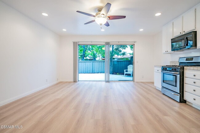 Building Photo - 673 Woodlawn Dr