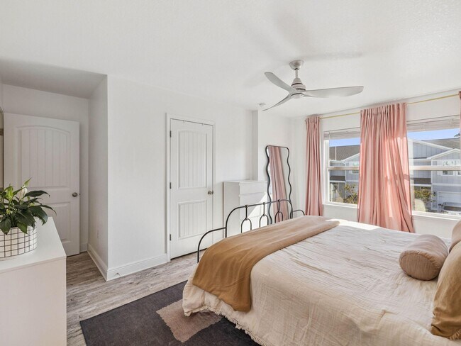 Building Photo - 89 Crossing Ln