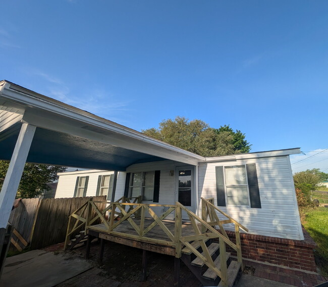 Building Photo - Home for rent in Ville Platte