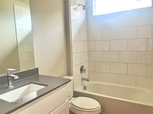 Building Photo - 2708 McCormick St