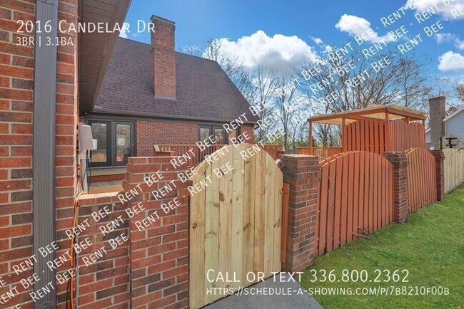 Building Photo - 2016 Candelar Dr