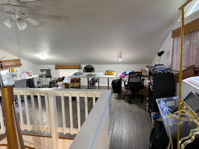 Building Photo - 91 Haku Pl