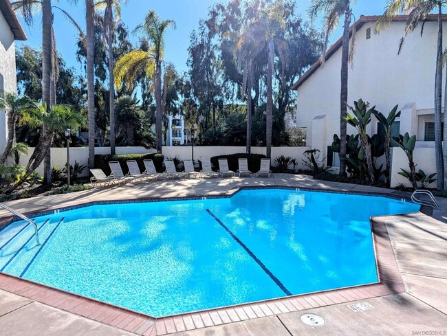 Building Photo - Spacious 3-Bedroom Condo for Rent in UTC –...