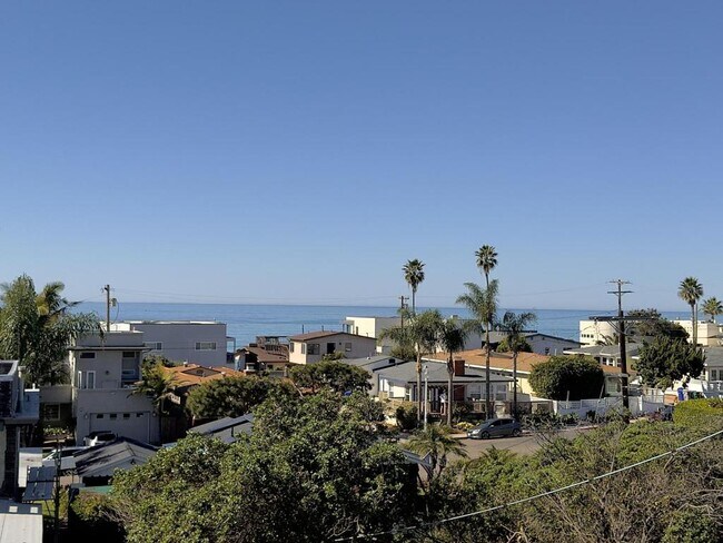 Building Photo - 731 Beryl St