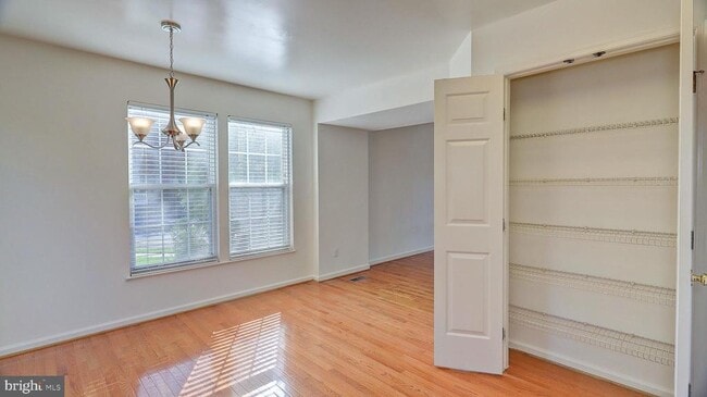 Building Photo - 6109 Jenlar Dr
