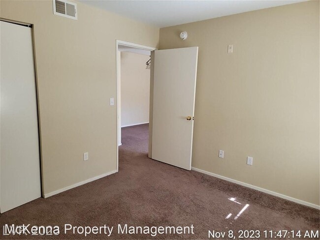 Building Photo - 2 br, 2 bath House - 7885 W Flamingo Rd #1102