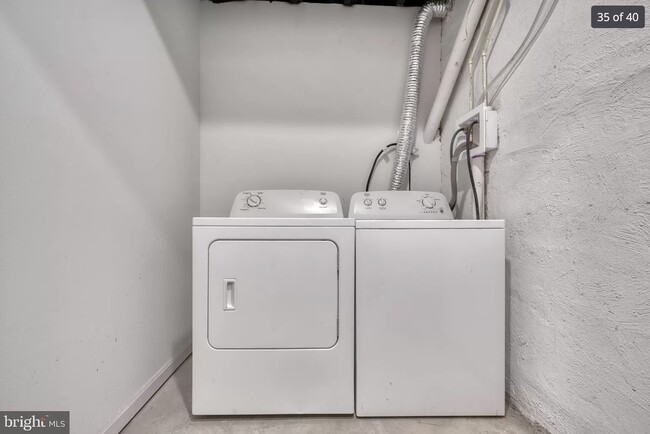 Washer & Dryer In Unit - 3404 Hamilton Ave