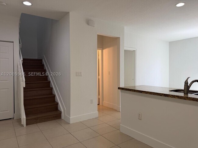 Building Photo - 4017 SW 149th Ct