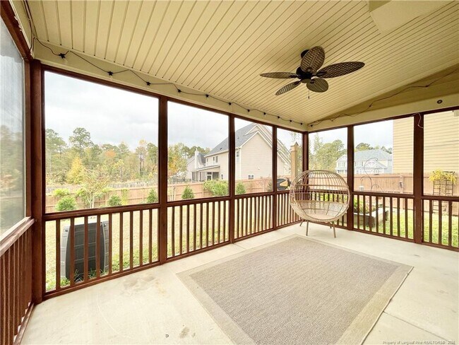 Building Photo - 82 Revolutionary Rd