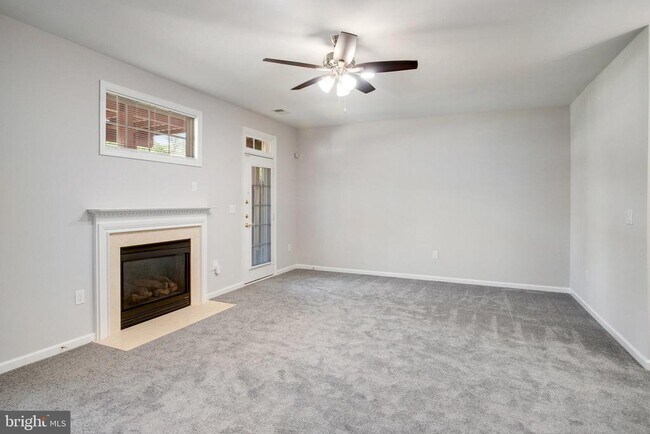Building Photo - 17485 Bayou Bend Cir