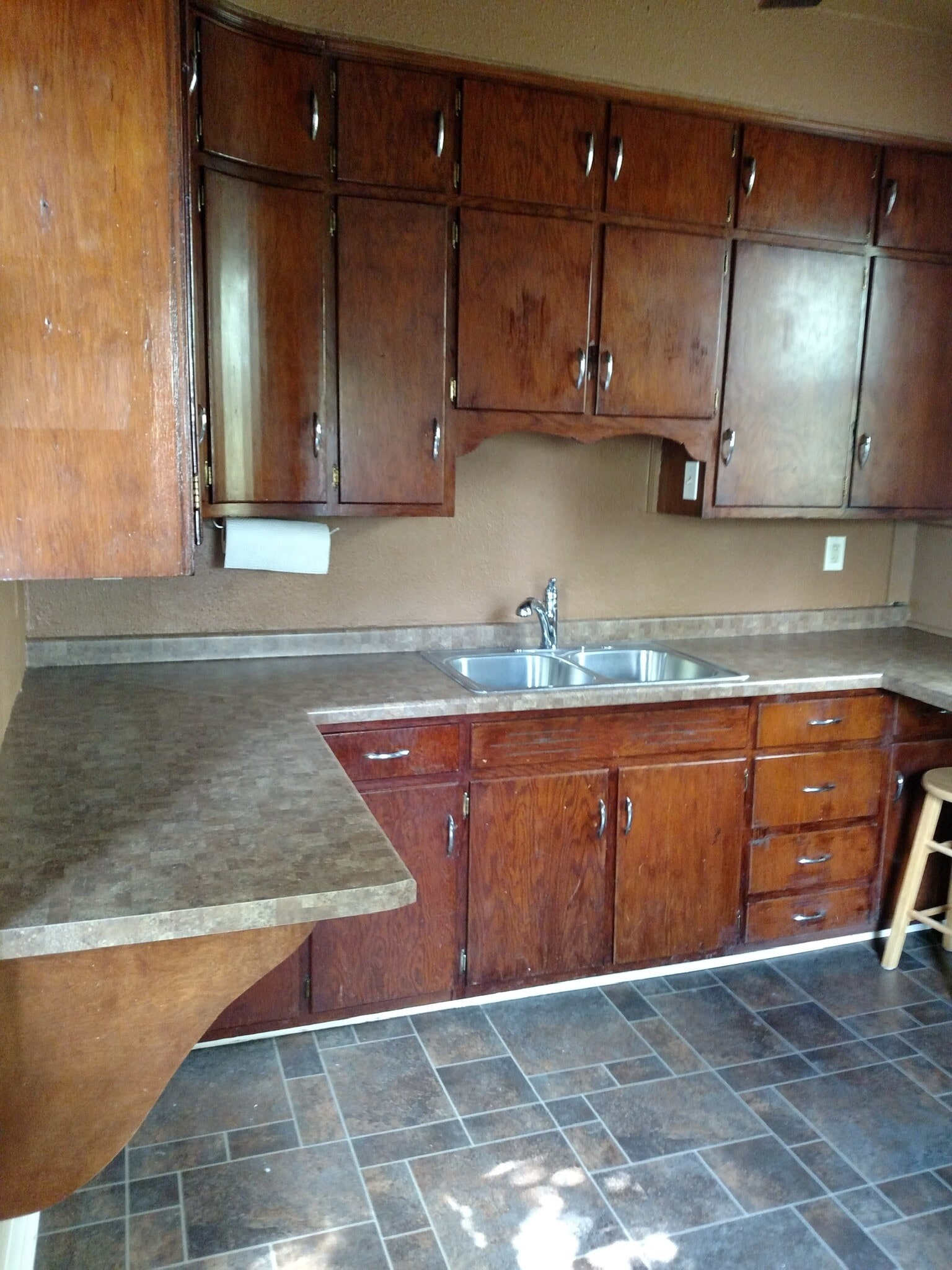 Original vintage cabinets - 1024 Main St