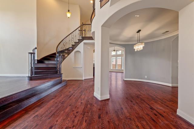 Building Photo - 166 Springbrook Dr