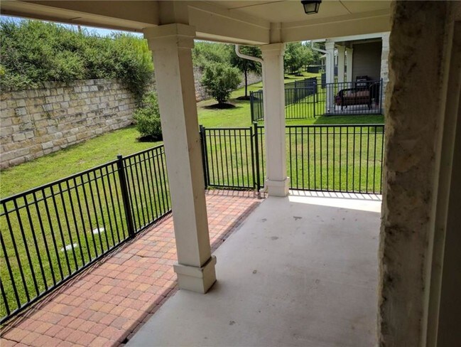 Building Photo - 1900 Scofield Ridge Pkwy