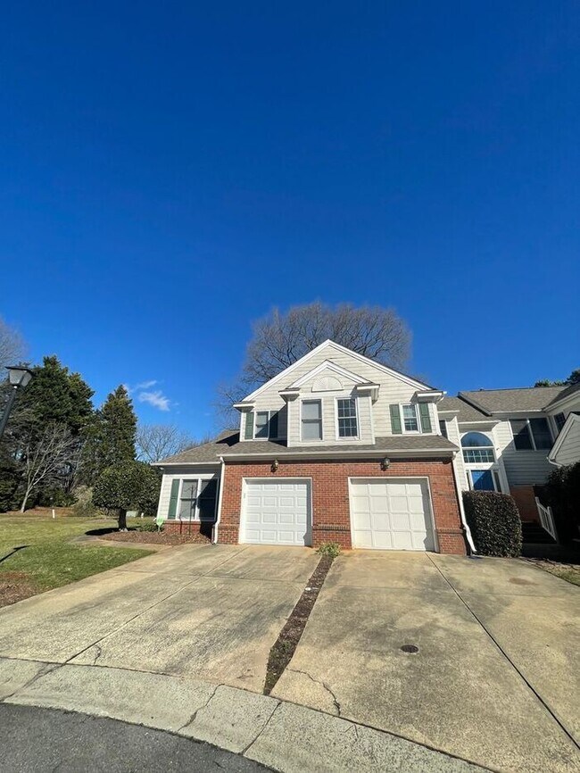 Building Photo - Spacious 3-bedroom home located in Charlotte. $300 off on two months' rent!