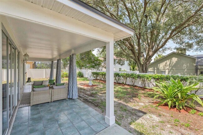 Building Photo - 1121 Needlewood Loop