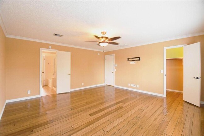 Building Photo - 16715 Marsala Springs Dr