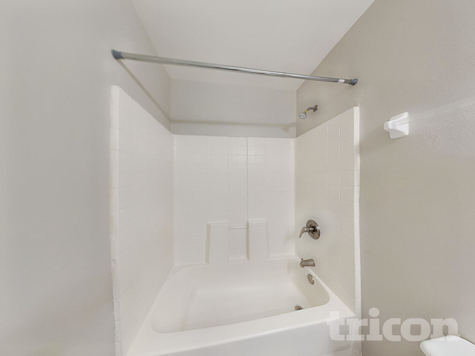 Building Photo - 353 Comfort Dr