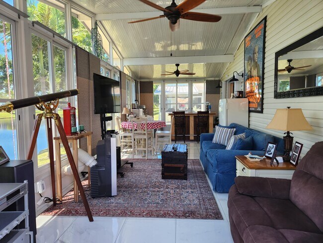 Building Photo - 7717 White Egret Ln