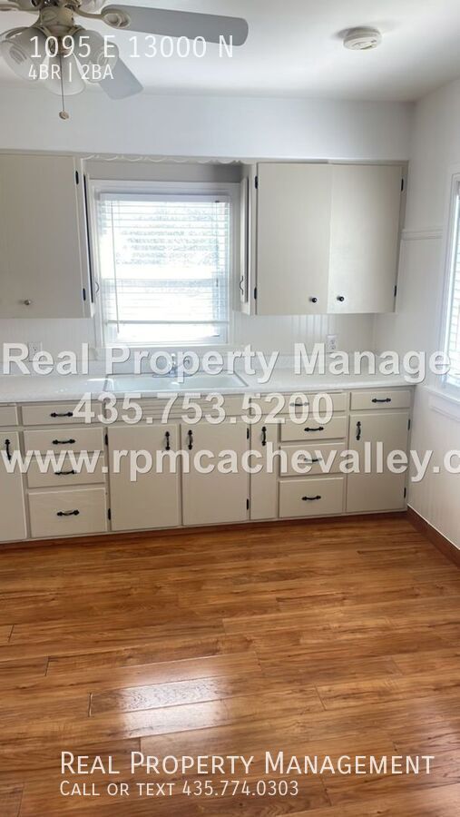 Building Photo - 1095 E 13000 N