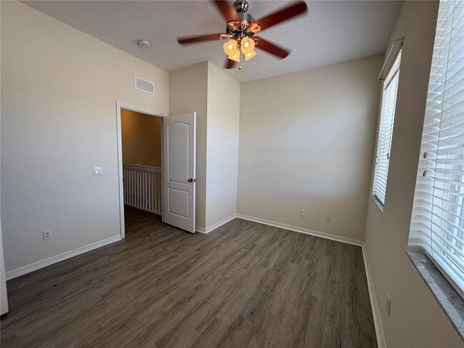 Building Photo - 13758 Daniels Landing Cir
