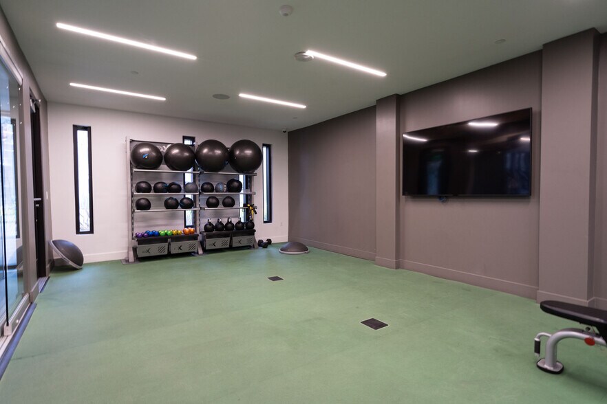 Building Photo - 45060 Synergy St