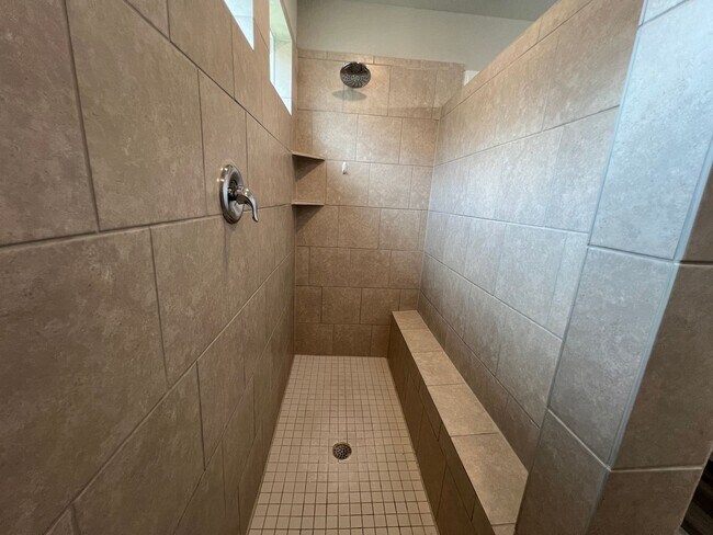 Building Photo - 31657 Nimbus Dr