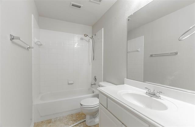 Building Photo - 11812 Wispwillow Dr
