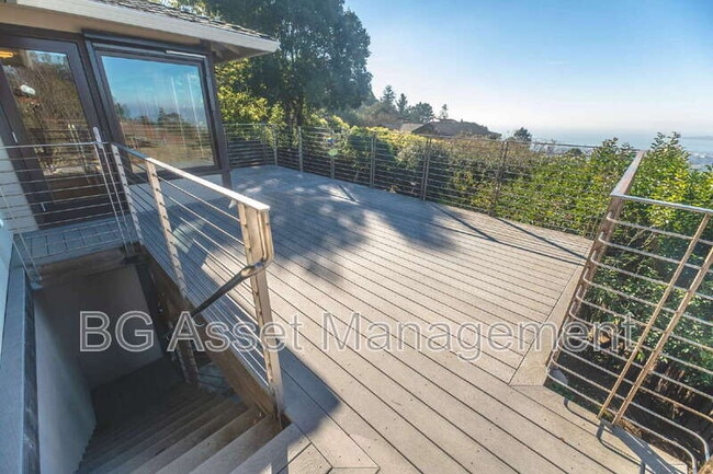 Building Photo - 1411 Arlington Blvd