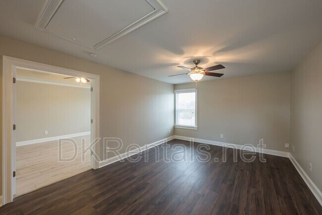 Building Photo - 94 Fox Knoll Trail