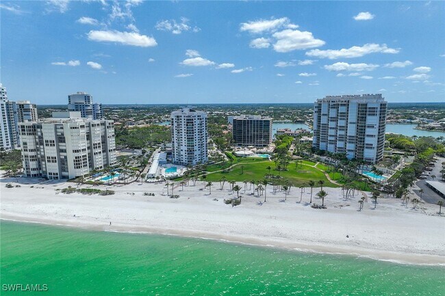 Building Photo - 4031 Gulf Shore Blvd N