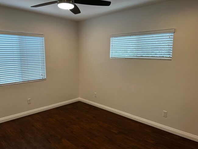 Building Photo - Beautiful 3 Bed 2 Bath House for Rent in W...
