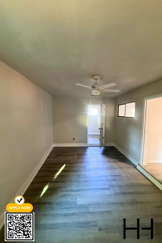 Building Photo - 132 Frances St