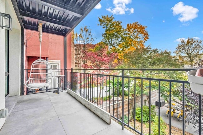 Building Photo - Stylish Form & Function in this Lovely Pro...