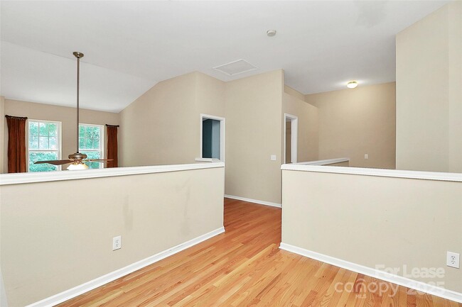 Building Photo - 16919 Commons Creek Dr