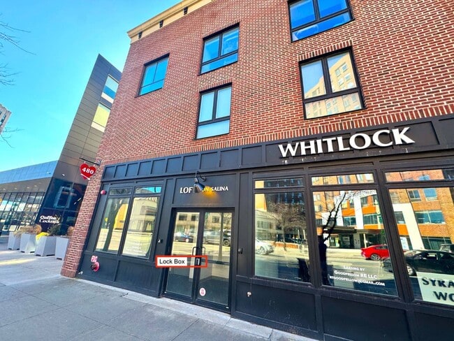 Building Photo - 480 S Salina St