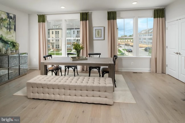Building Photo - Gorgeous Open Concept 3 Bed 3.5 Bath Rental in Hanover