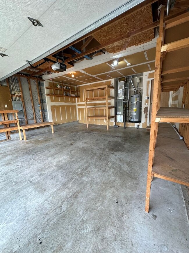 Building Photo - Granite Falls Rambler