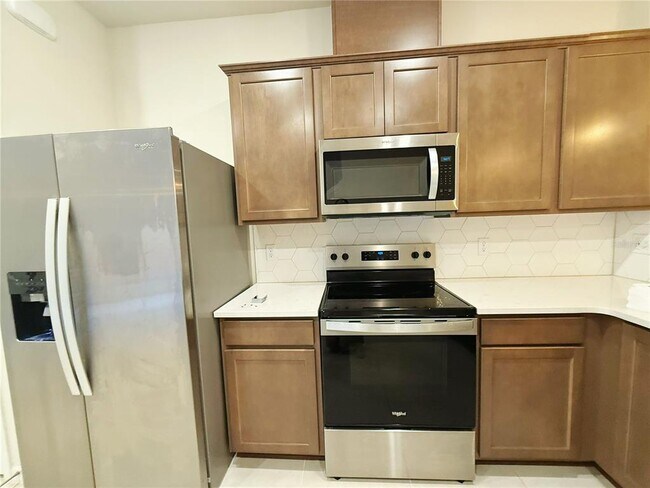 Building Photo - 393 Meadowland Pt