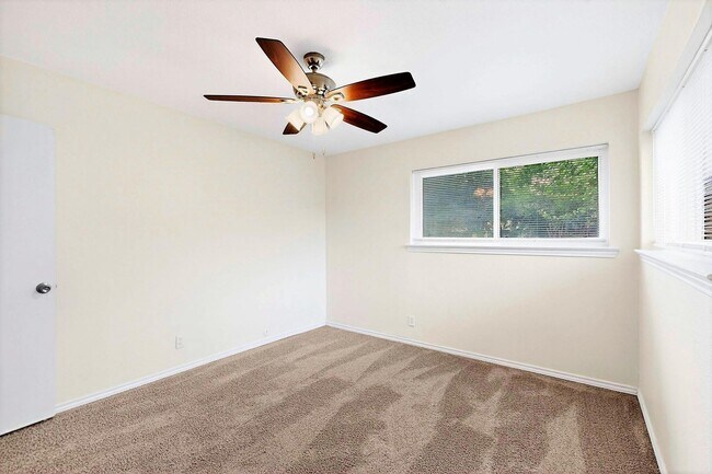 Building Photo - 3BR/2BA North Richland Hills Home with Updated Finishes